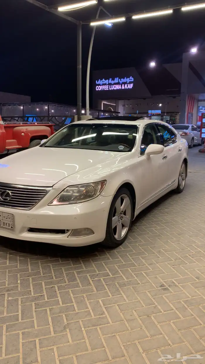 لكزس LS460 2008 3