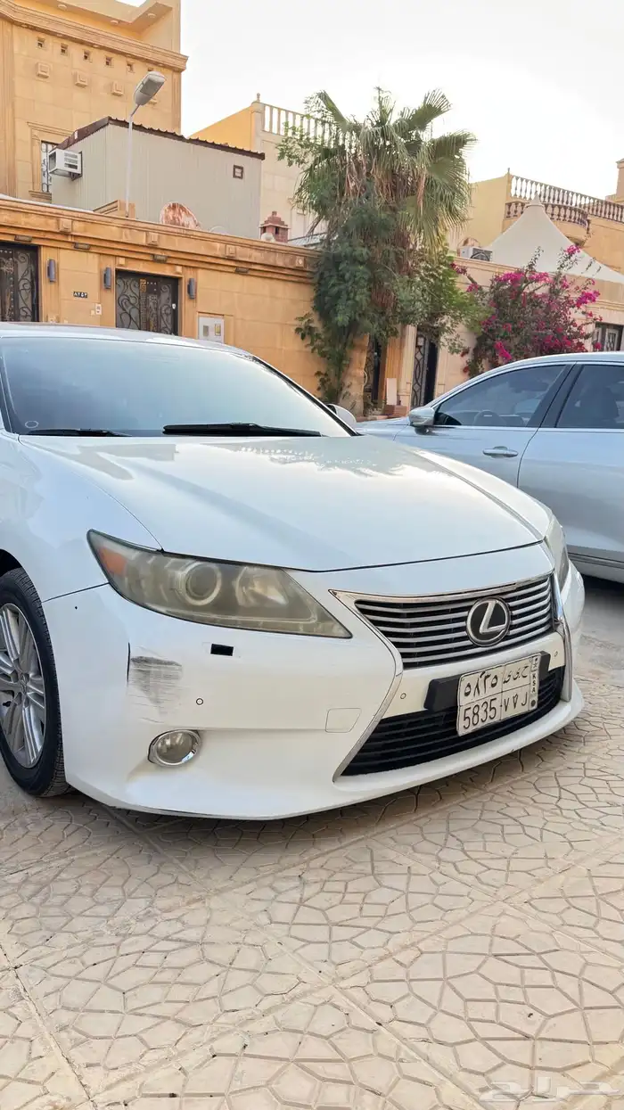 لكزس ES350 2103 وارد فطيم الامارات 13
