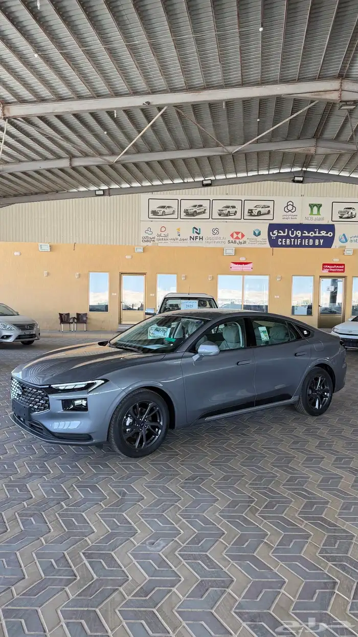 فورد تورس 2026 امبيانتي ( اسود - رمادي ) بسعر 123400 شامل 3