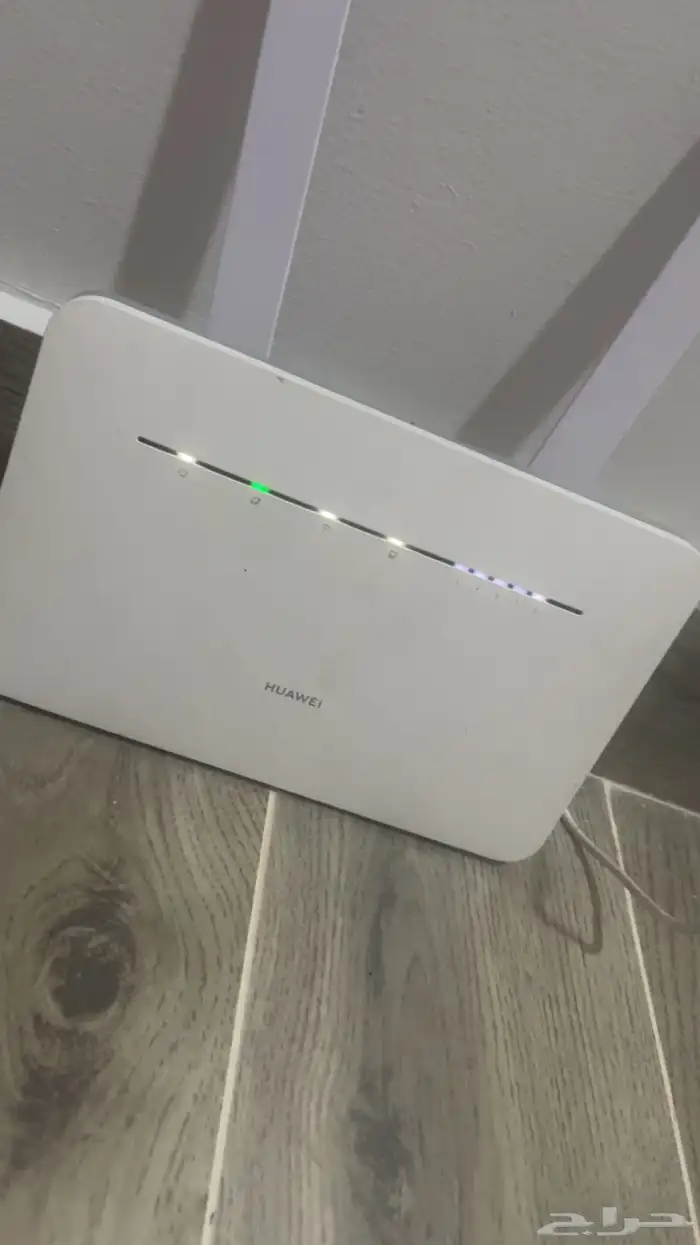 مودم راوتر يشغل كل الشرائح هواوي 1