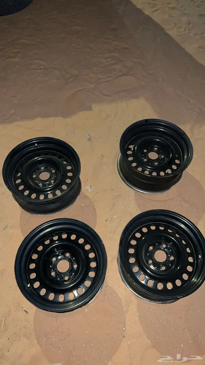 للبيع جنوط مرسدس . 1