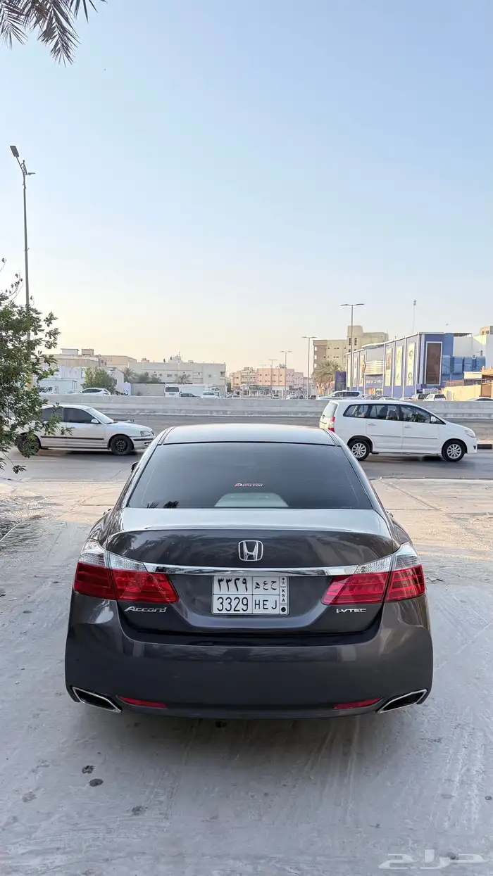 هوندا أكورد 2015 ( ستاندر ) 5