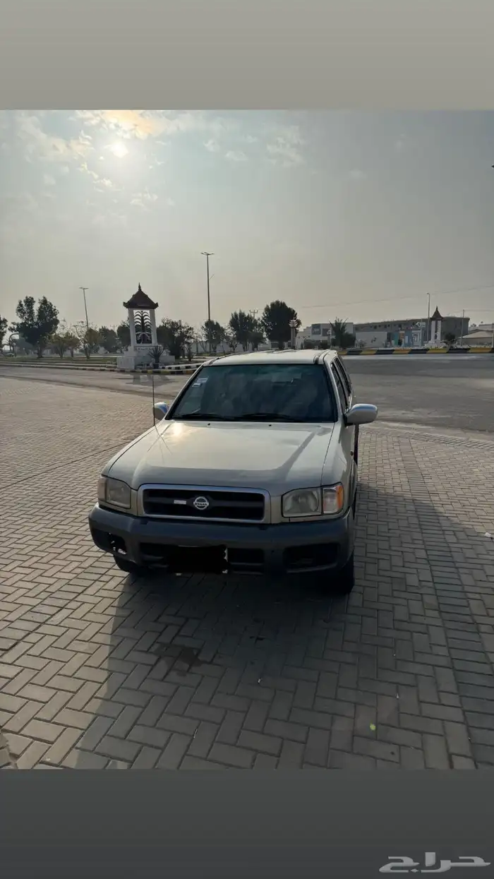 جيب باثفندر 2001 10
