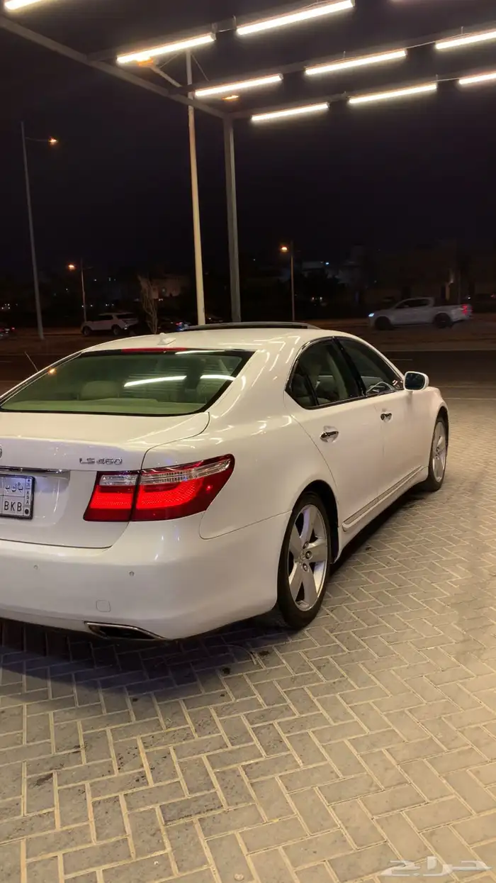 لكزس LS460 2008 4