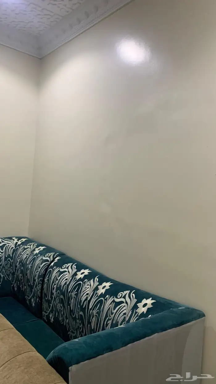 كتب حرف Lنوعين مع طاولات 6