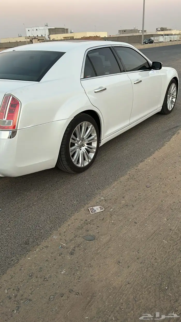 كرايسلر 2014 8سلندر 2