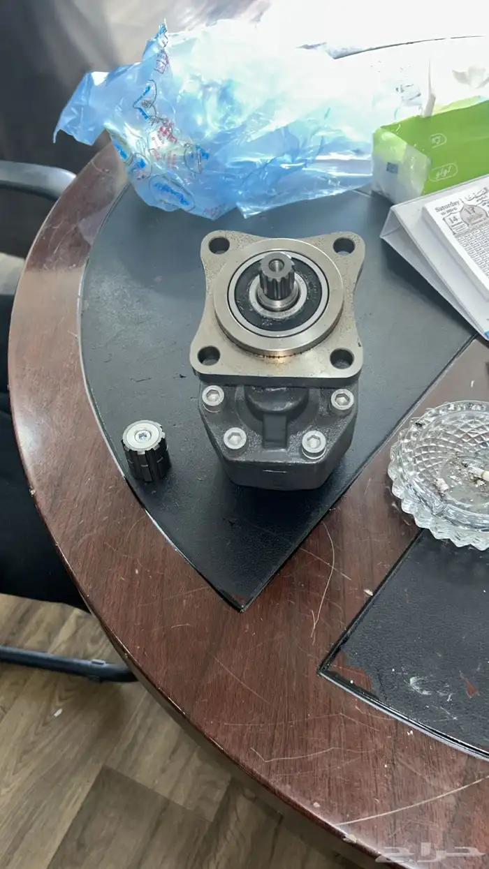 طرمبات قلاب و سطحات تروس و بلوف و موزة 9