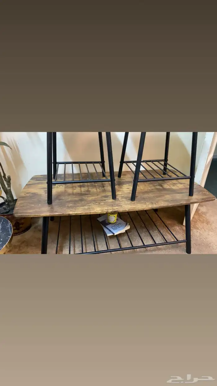 طاولات للبيع 0
