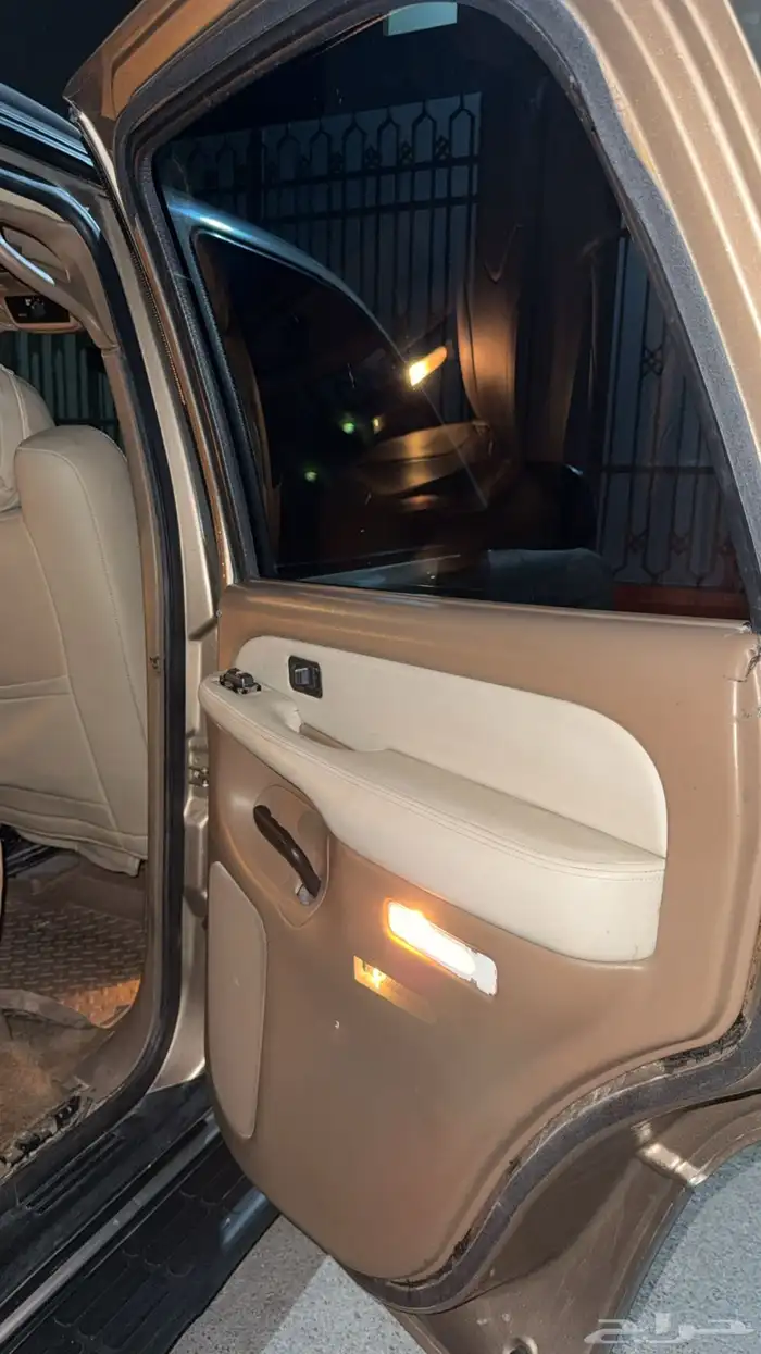يوكن موديل 2000 0