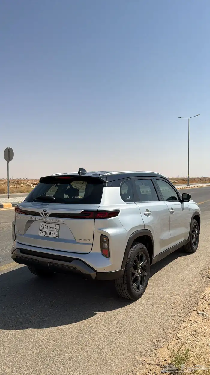 تويوتا اوربان كروزر 2025 مستعمل 5