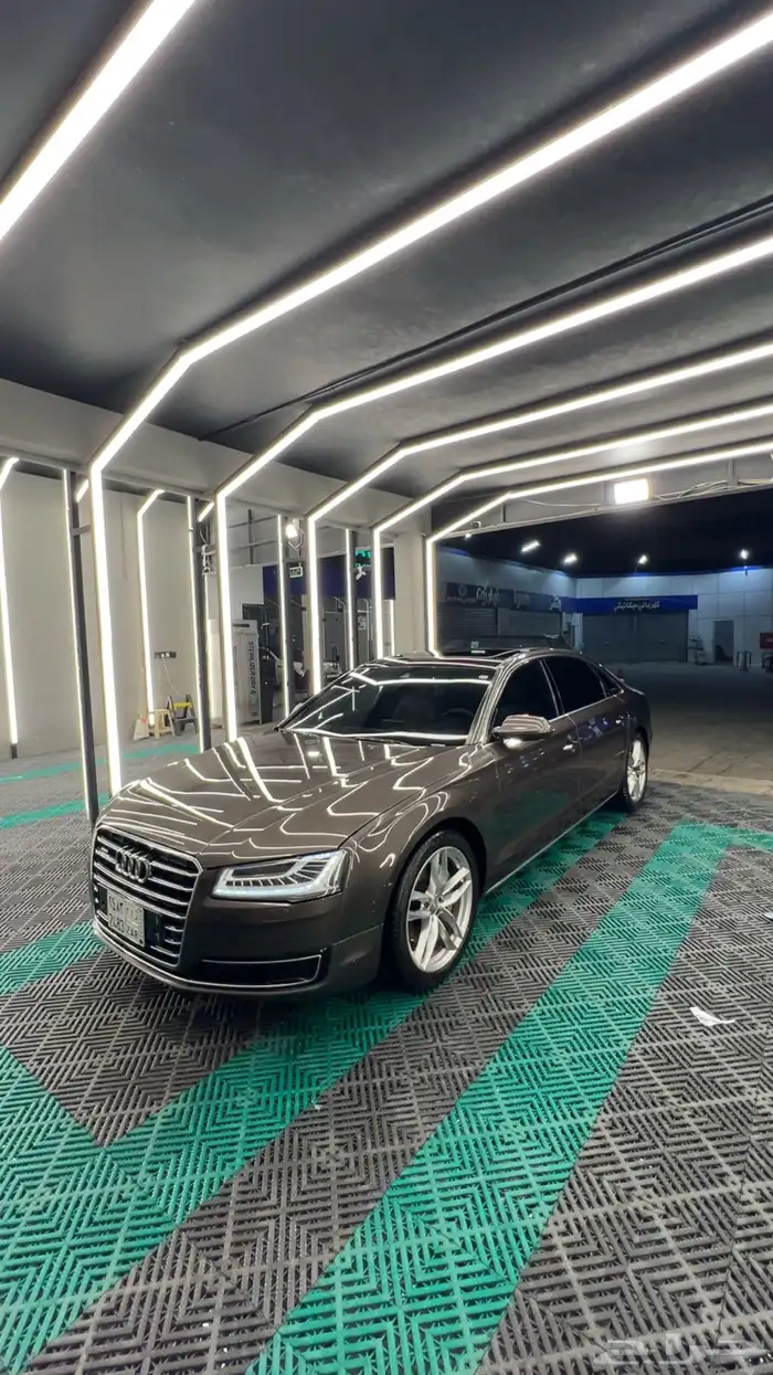 اودي A8 L 2015 نظيف 0