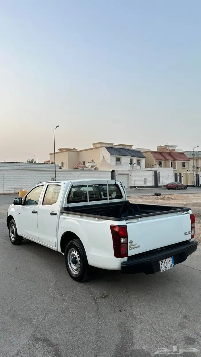 للبيع ايسوزو غمارتين عداد 47 وكاله شرط 5