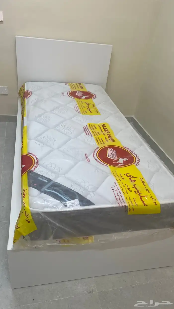 سرير من أكيا جديد 0