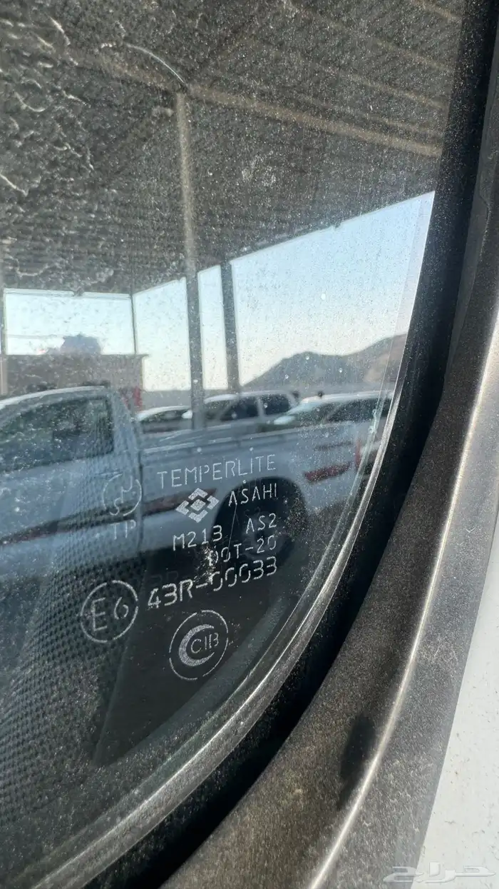 للبيع نيسان اورفان مخزن 2002 9