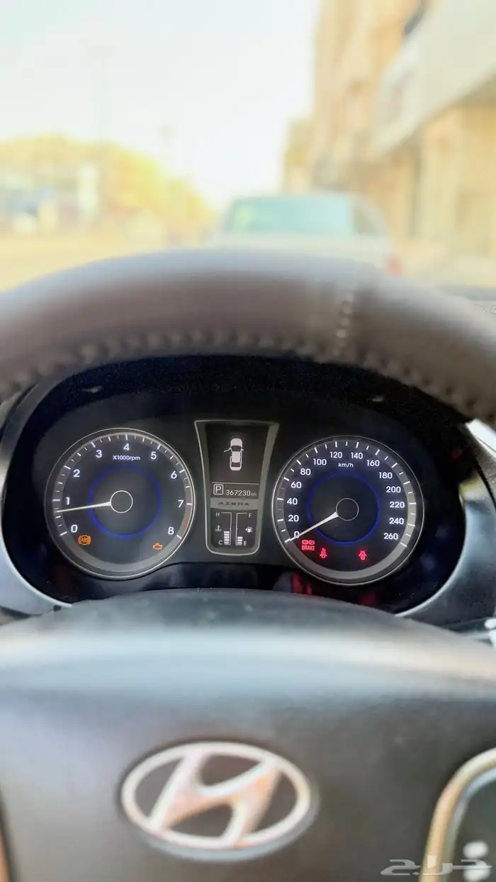 hyundai azera 2012 full option 14