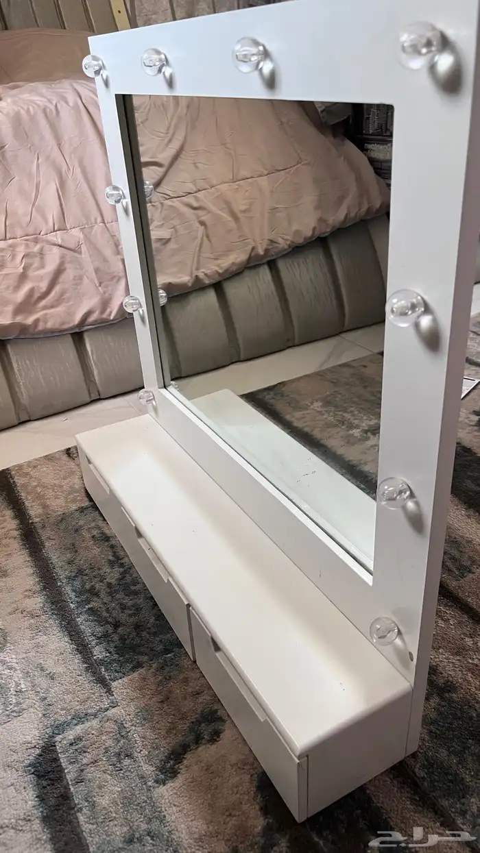 مرآة ميك أب 4