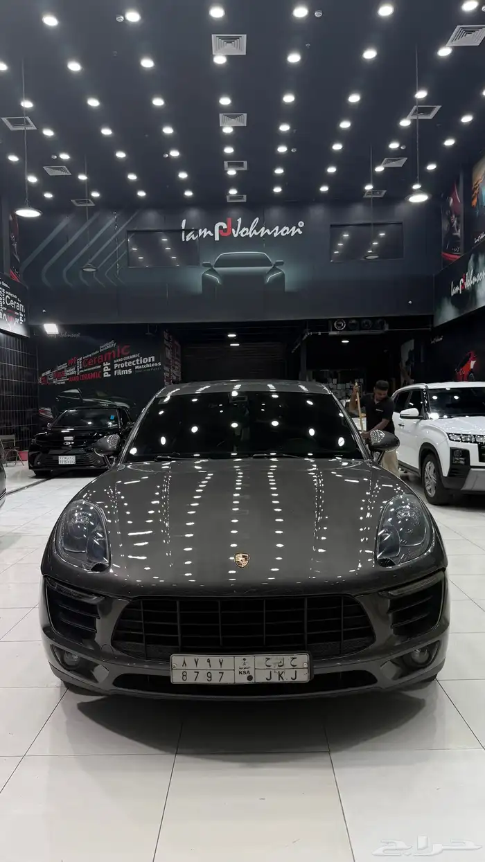 بورش ماكان بمواصفات خاصة 5