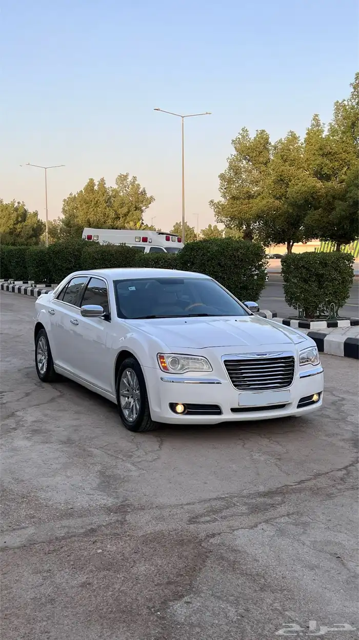 كرايزلر C300 2013 0