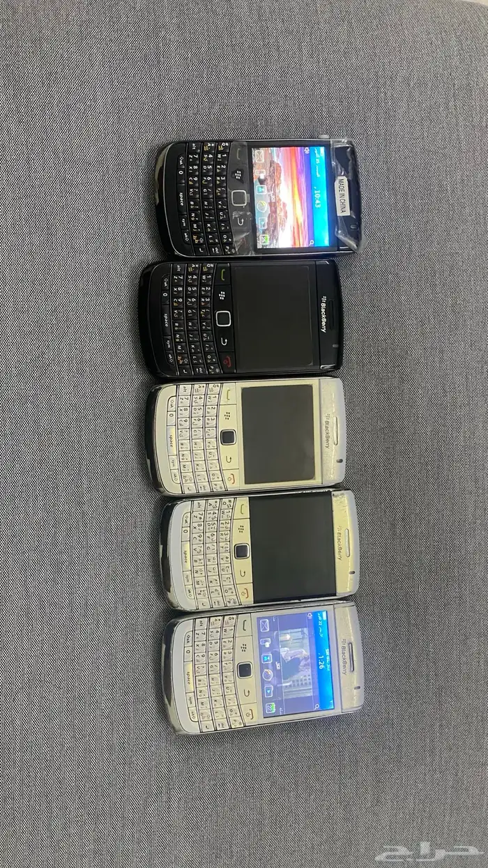 للبيع جوالات بلاك بيري شغال 1