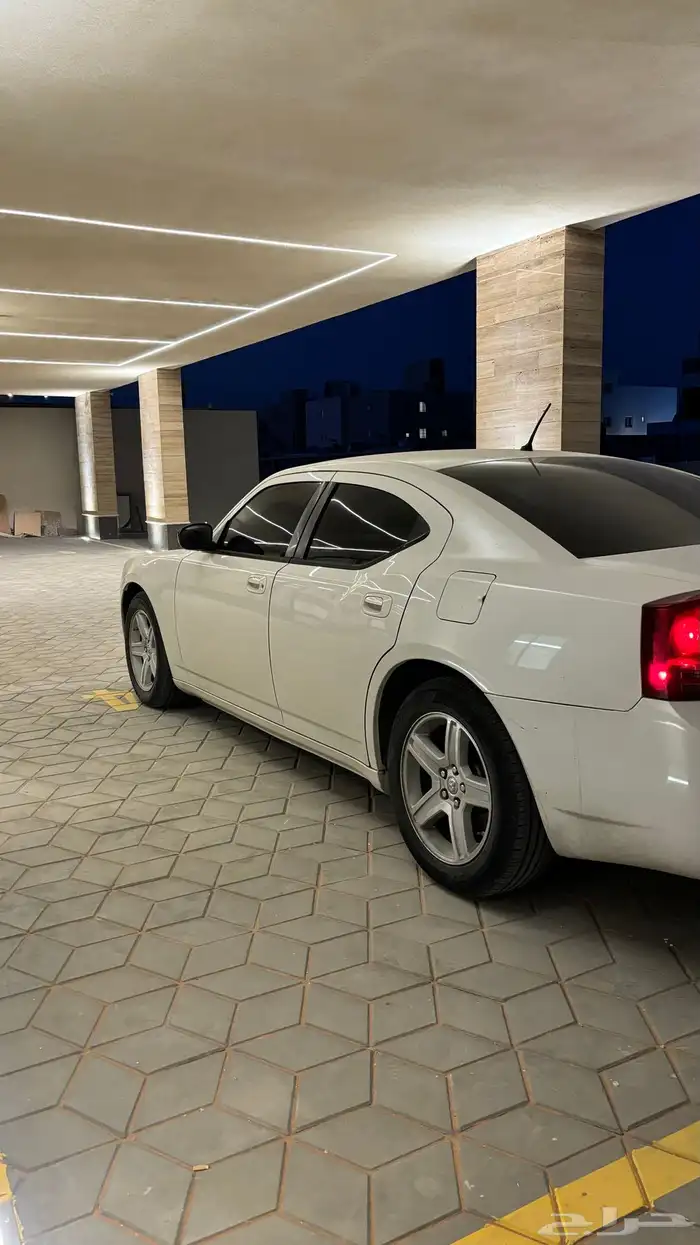 دوج تشارجر 2008 6