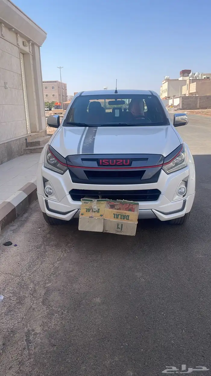 ايسوزو دمكس 2020 جي تي دبل وارد باخشب تشغيل عن بعد   مثبت س 3