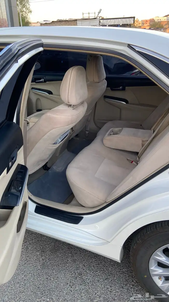 كامري 17 8