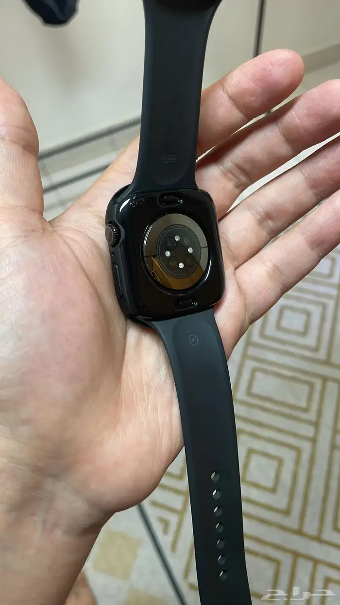 ساعة Apple Watch Series 10 (اللون Jet Black)  بحزام مقاس M 2