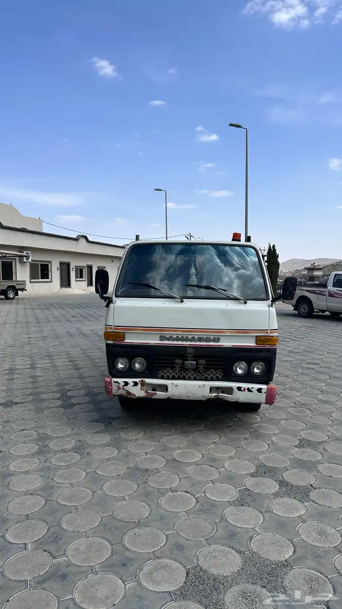 قلاب ديهاتسو للبيع 8