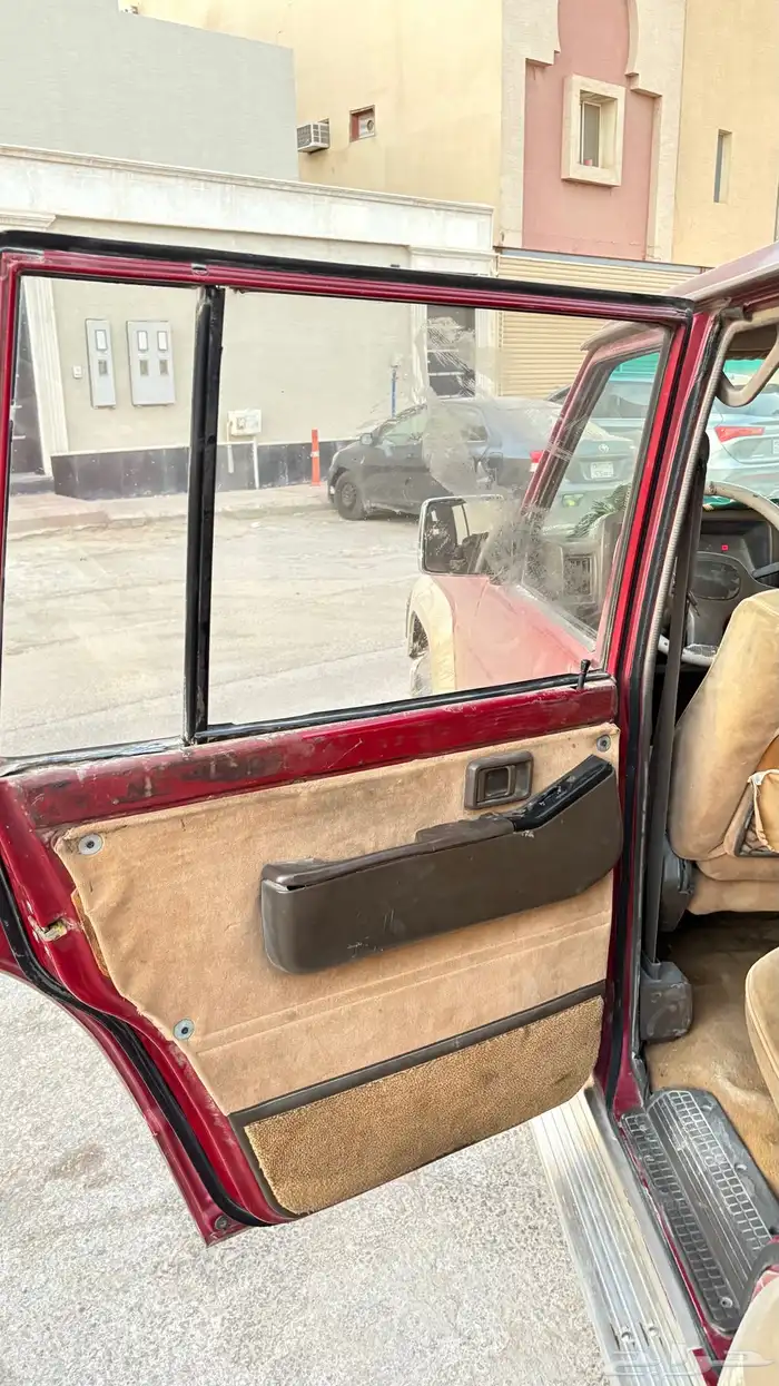 جيب نيسان باترول 1991 8