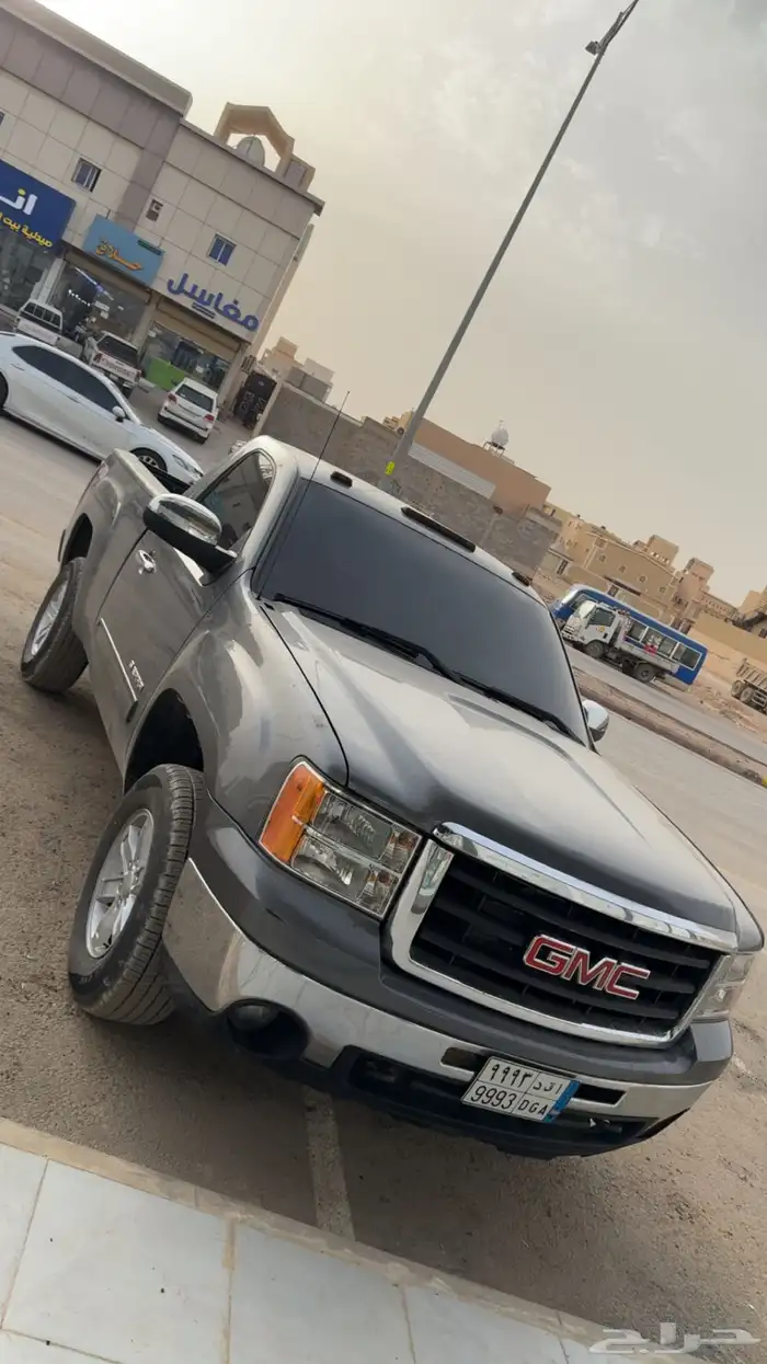 جمس سيرا 2011 نظيف للبيع 14