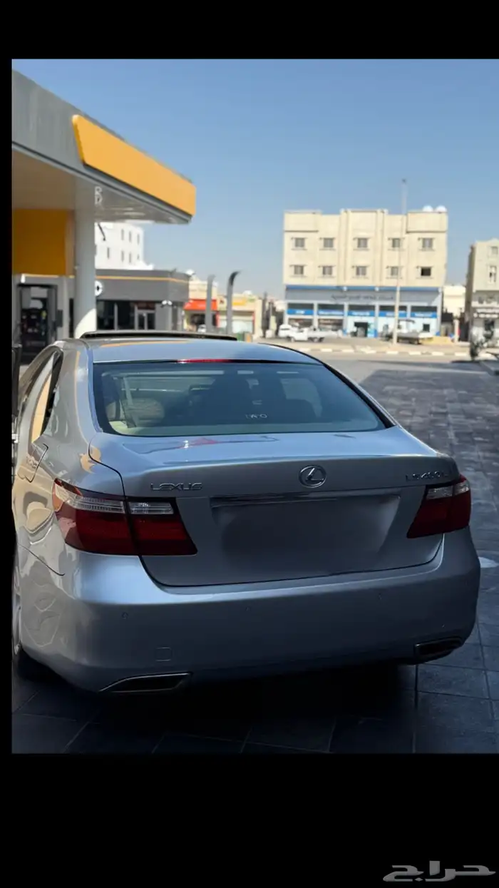 للبيع او البدل لكزس LS469L 8