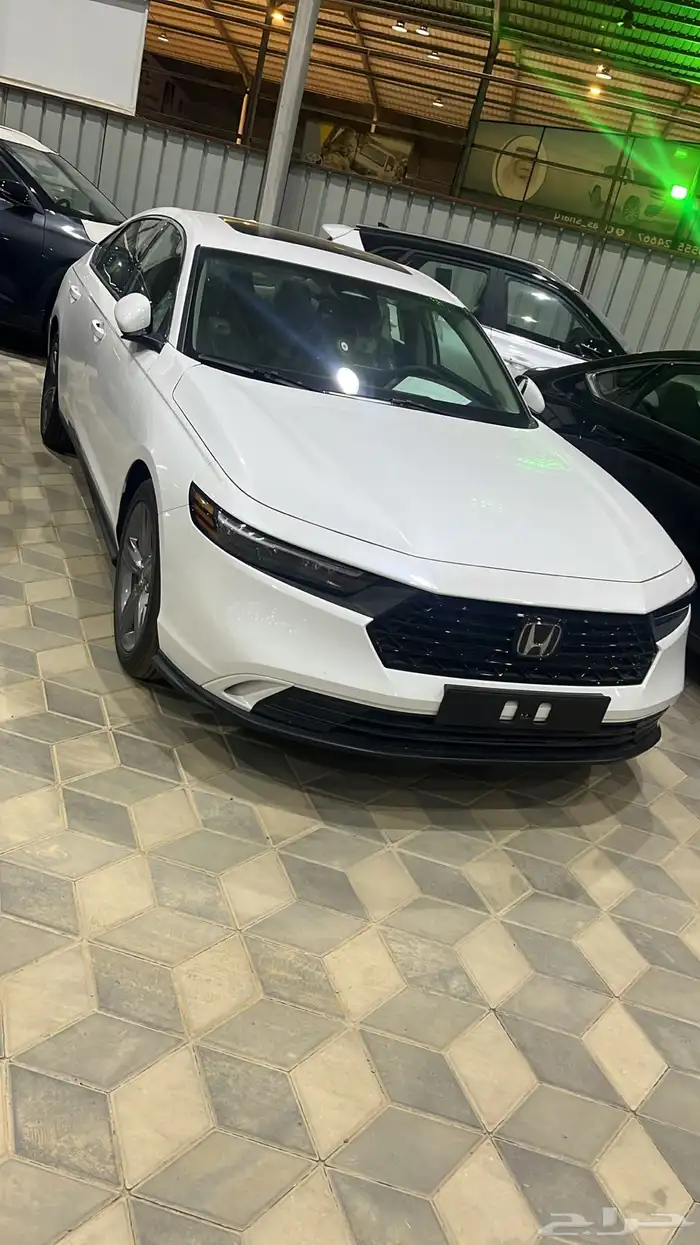 هوندا اكورد Ex 2025 4