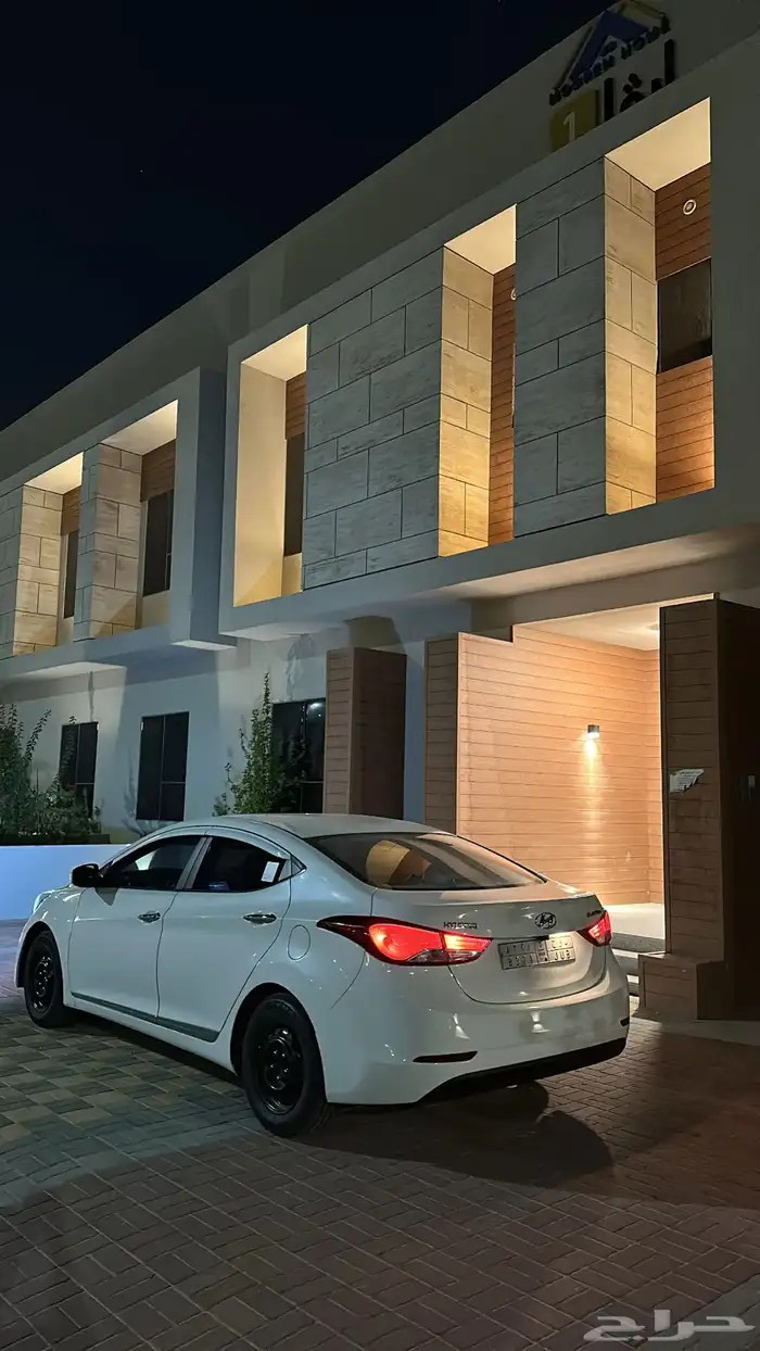 النترا2013 ماشية267 الف كل شي ع الشرط قير مكينة عضلات شاصي 0