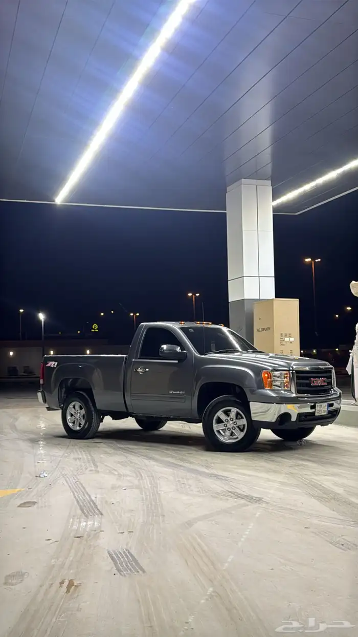 جمس سيرا 2011 نظيف للبيع 18