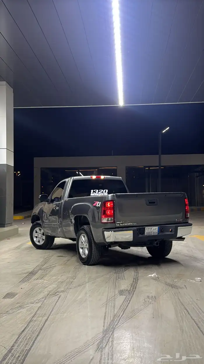 جمس سيرا 2011 نظيف للبيع 20