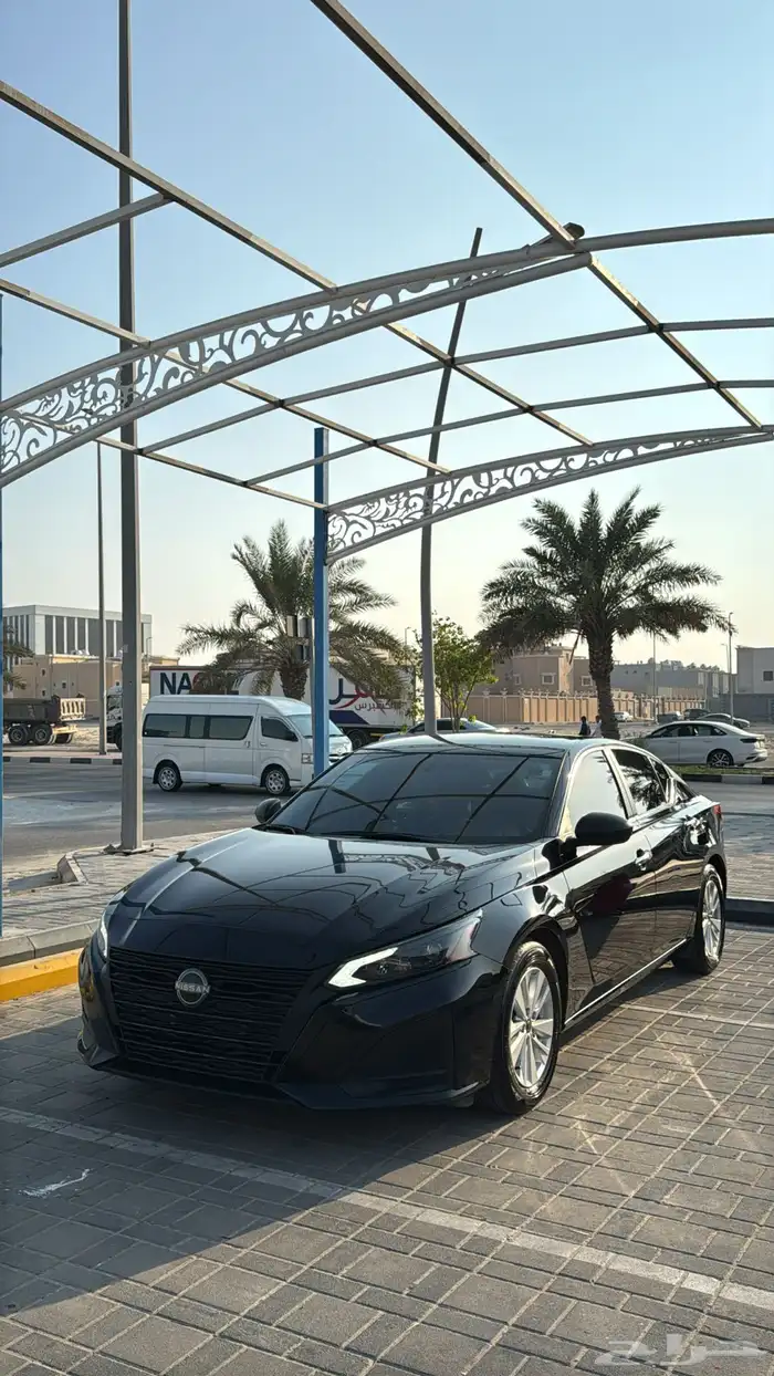 التيما ستاندر 2024 اسود للتقبيل 4