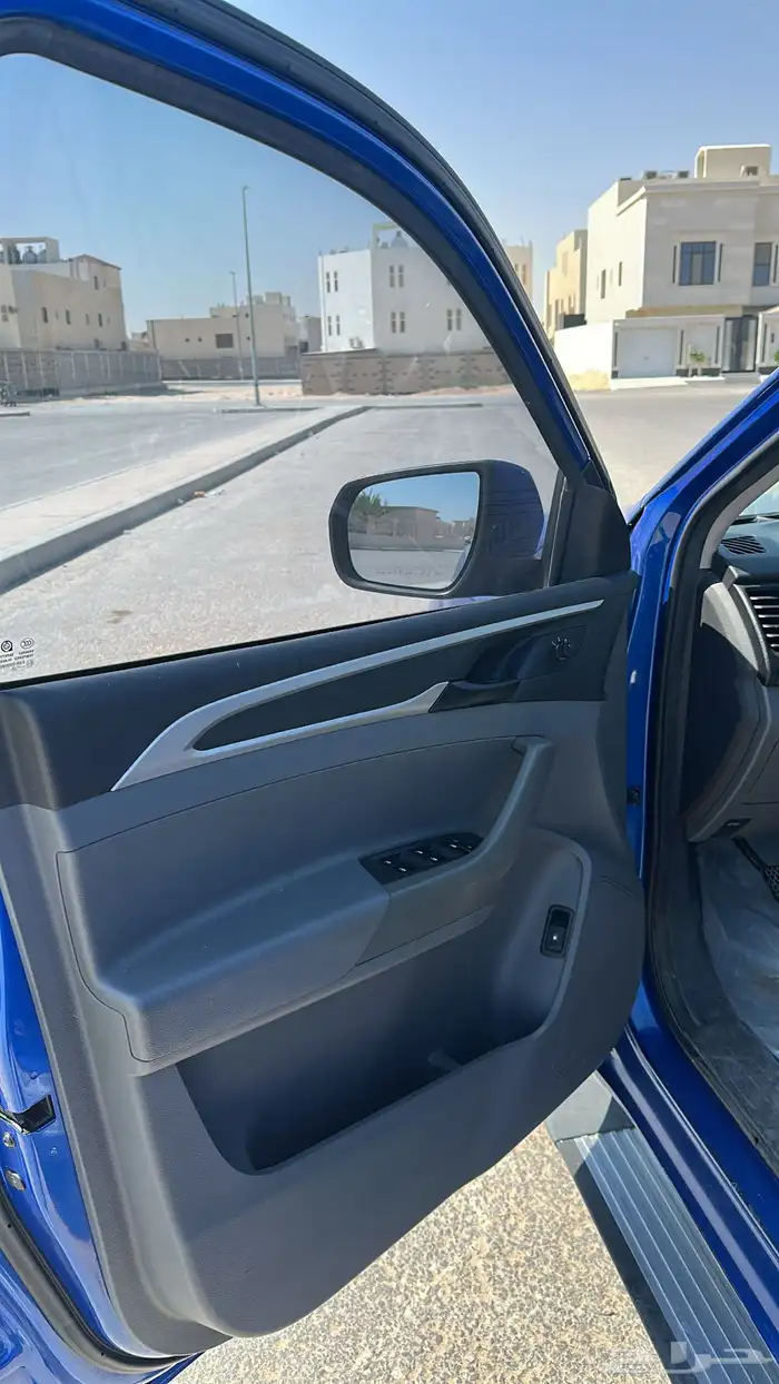 MG للببع نص فل المديل 2020 12
