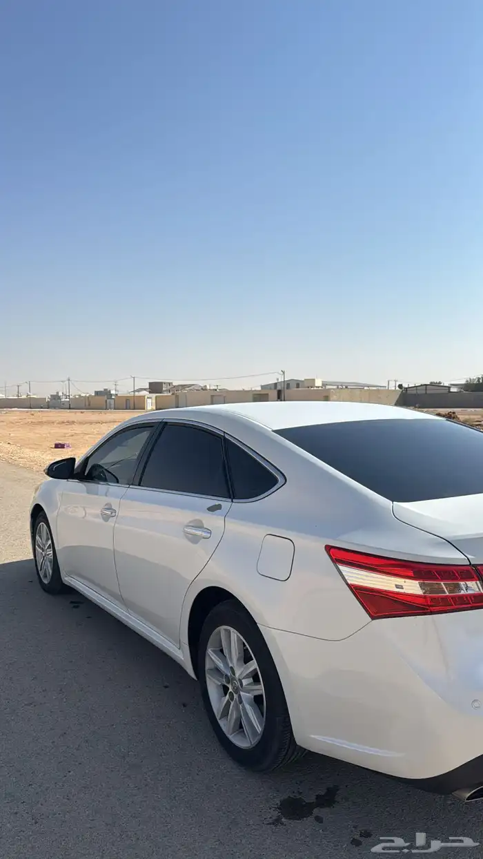تويوتا افالون 1
