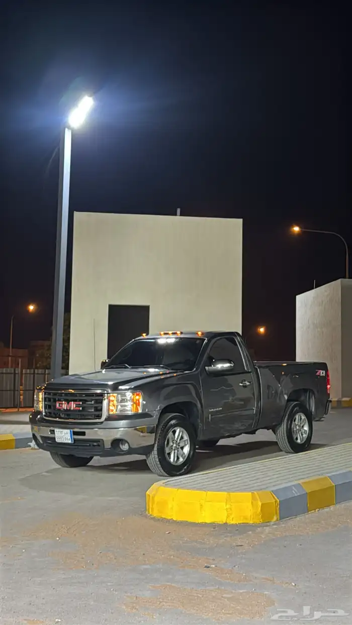 جمس سيرا 2011 نظيف للبيع 21