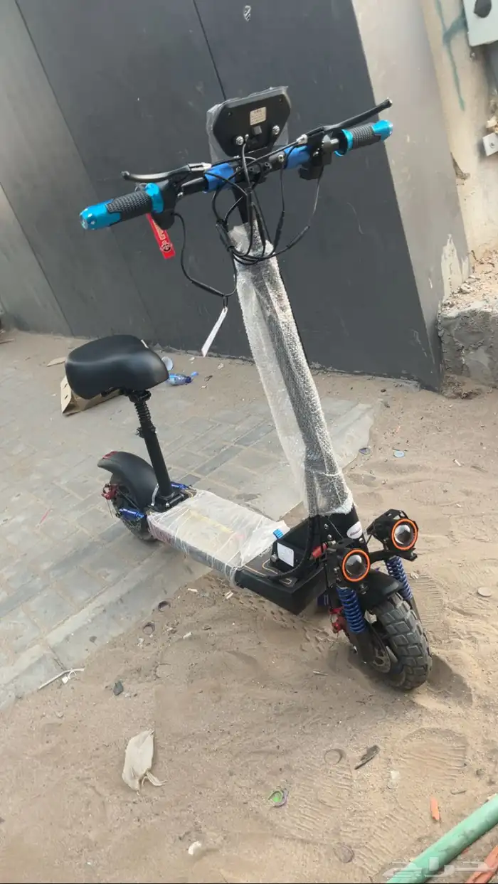 سكوتر الوحش برو 4