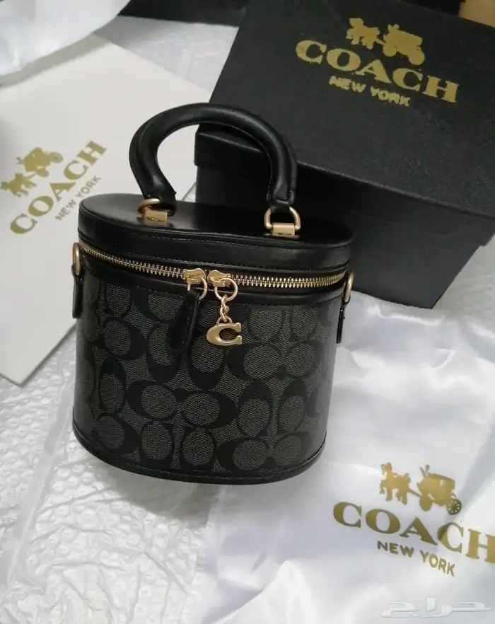 شوزات رسميه لويس فيتون وجزم لوربيانا ونيوبلانس واسكيس 47