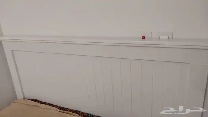 سرير خشب مع المرتبه 155  195 2