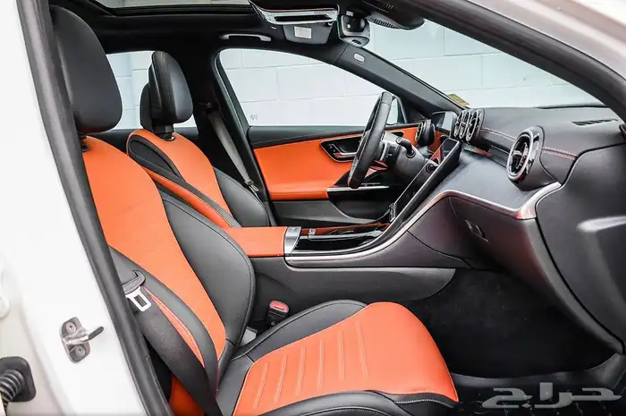 2024 Mercedes-Benz C300 4MATIC Sedan وارد كندا 9