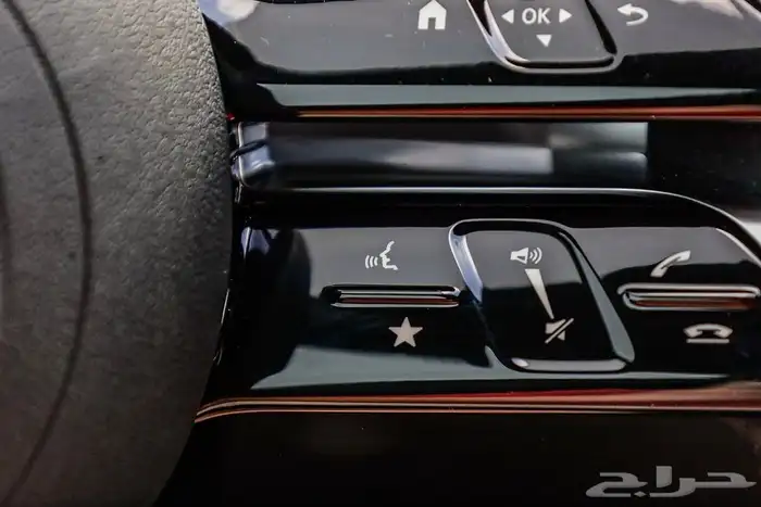 2024 Mercedes-Benz C300 4MATIC Sedan وارد كندا 16