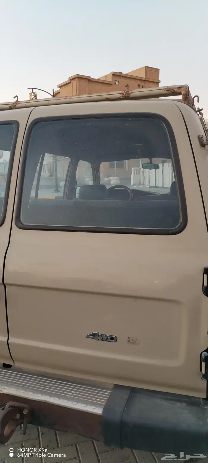 للبيع جيب تايوتا بنزين 5