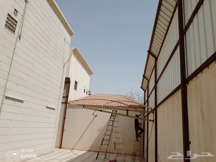 مظلات  وسواتر  وهناجر  وغرف ساندوتش بنل  وجميع انواع الحداده 2