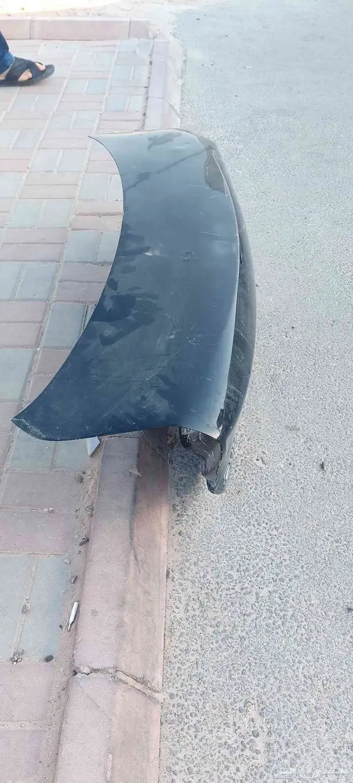 شنطة نيسان صني موديلات من 2016 وفوق . أصلية . بها ضربة خفيفة 3