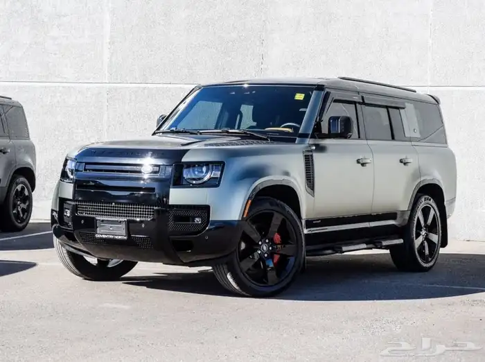 لاند روفر ديفندر اكس Land Rover Defender 130 X موديل 2033 1