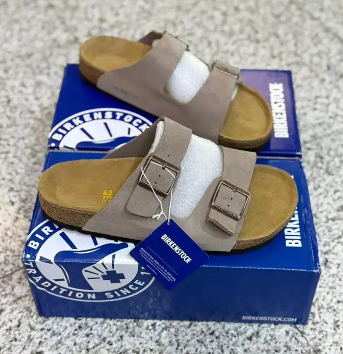 شوزات رسميه لويس فيتون وجزم لوربيانا ونيوبلانس واسكيس 14