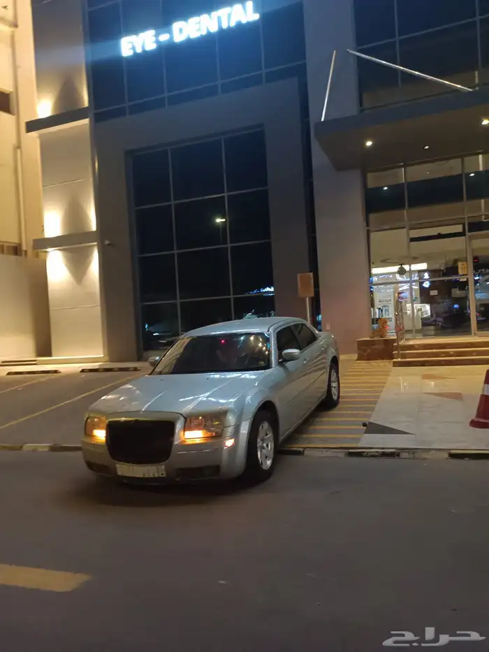 كرايسلر 300 C موديل 2006 V6 5